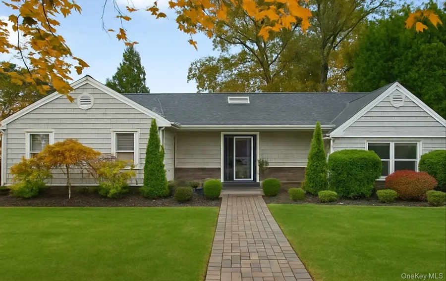 44 Keeler Avenue, Merrick, NY 11566 - Image #3