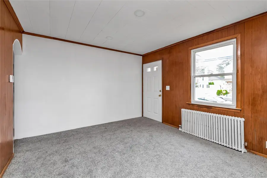 191 Litchfield Avenue, Elmont, NY 11003 - Image #3