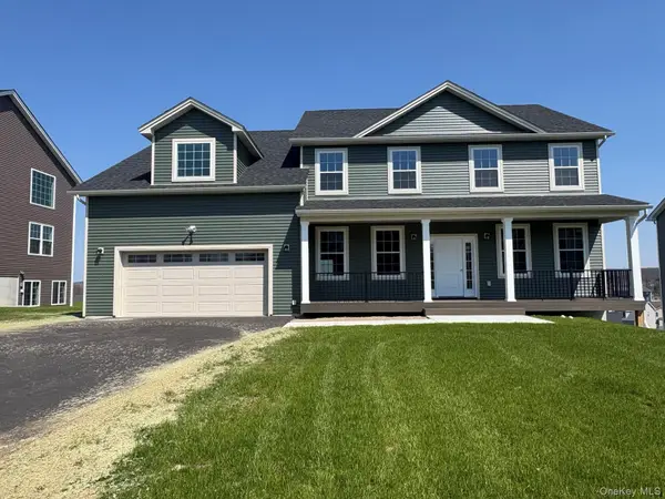 26 Dartmouth, Poughkeepsie, NY 12603