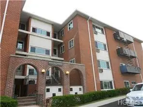 900 Midland Avenue #3G, Yonkers, NY 10704