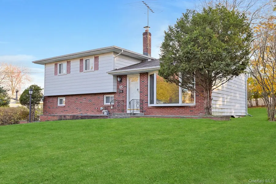 15 Kenwood Lane, New City, NY 10956 - Image #2