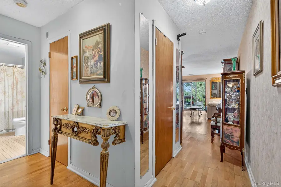 63 Omni Parc Drive, Nanuet, NY 10954 - Image #2