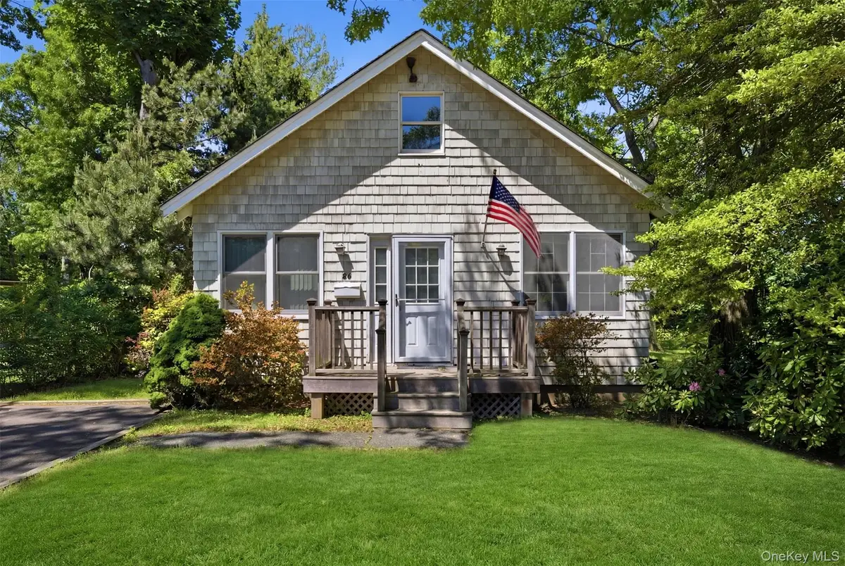 26 Garfield Avenue, East Islip, NY 11730 - #1