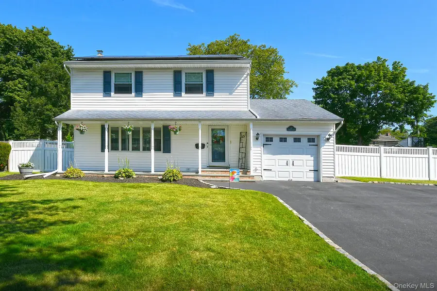 42 Montrose Drive, Commack, NY 11725 - #3
