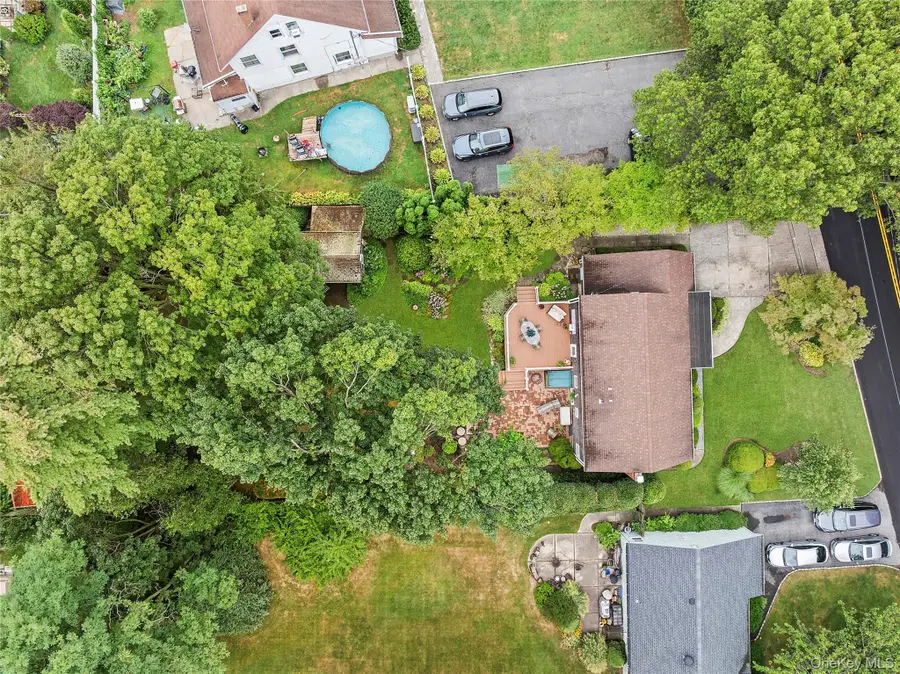 222 Half Hollow Road, Deer Park, NY 11729 - Image #3