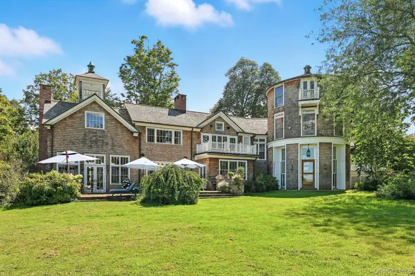 11 Carriage House Road, Waccabuc, NY 10597