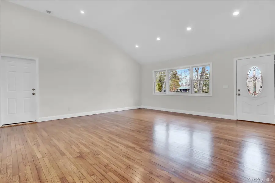 43 Penny Drive, Calverton, NY 11933 - #3