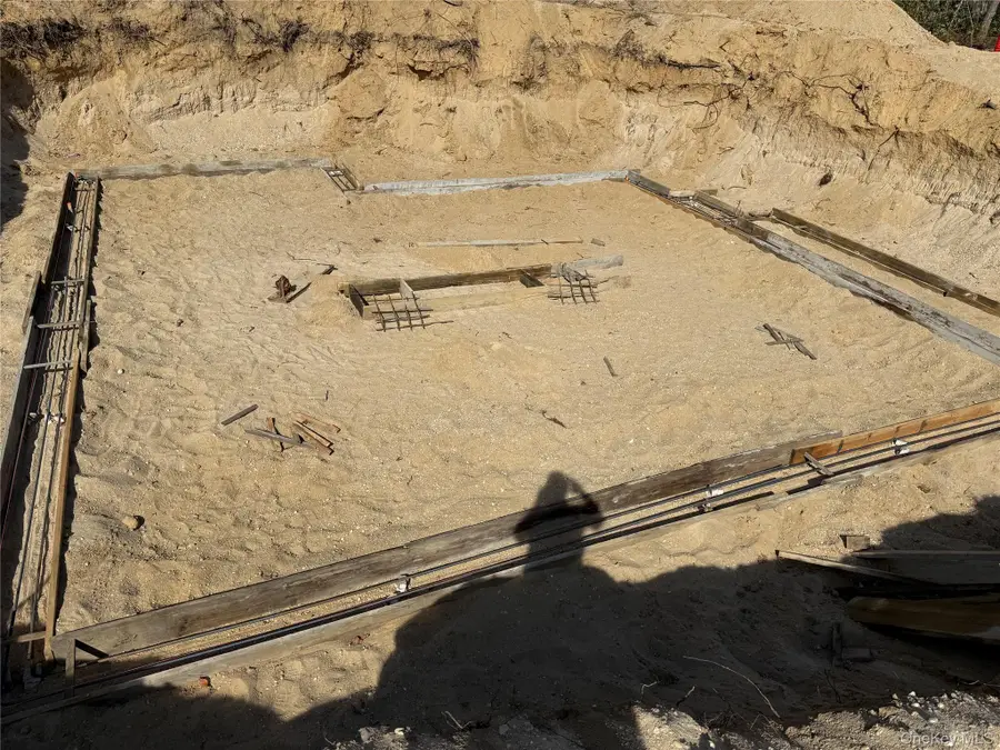 494 Islip Avenue, Islip, NY 11751 - #2