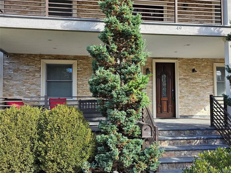 49 Greenridge Avenue, White Plains, NY 10605 - Image #3