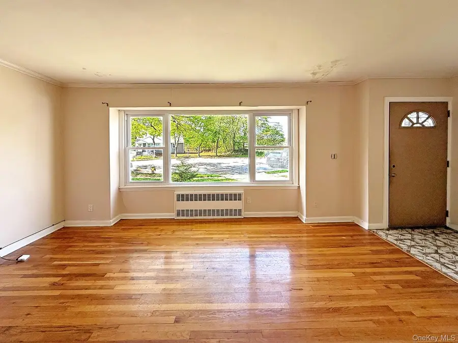 539 Mitchell Street, Uniondale, NY 11553 - #3