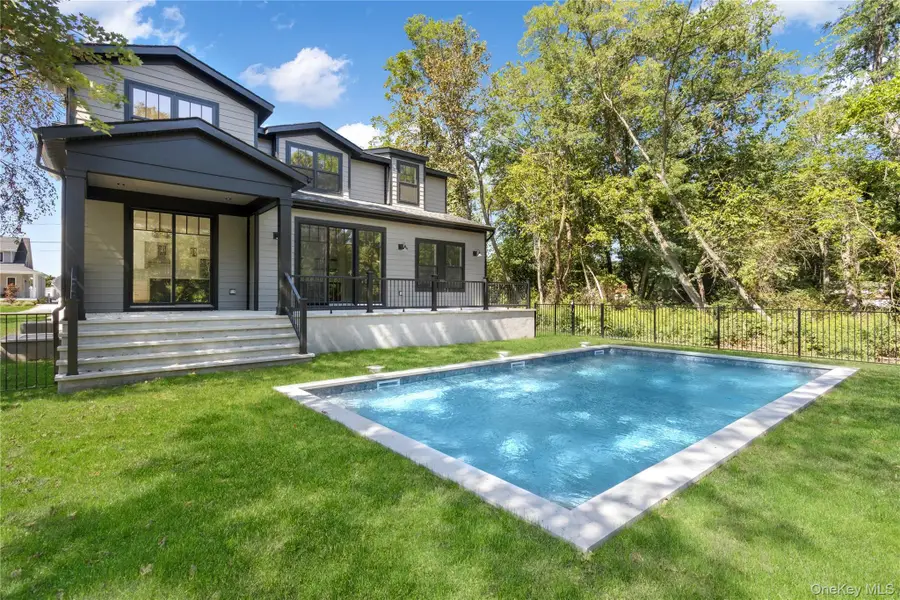 265 Arshamomaque Avenue, Southold, NY 11971 - #2