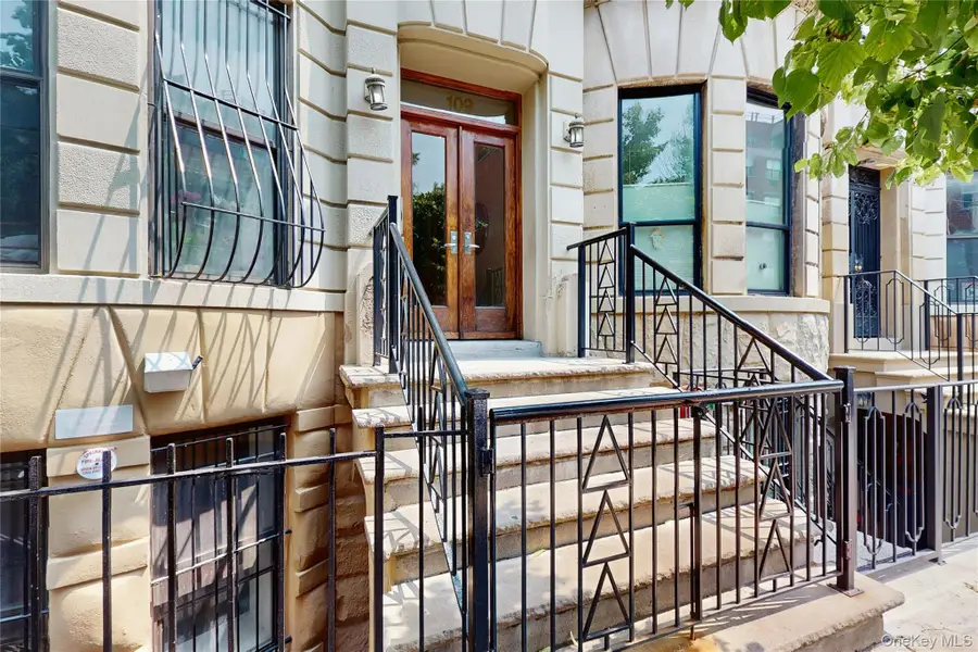 109 W 117th Street #3, New York, NY 10026 - #2