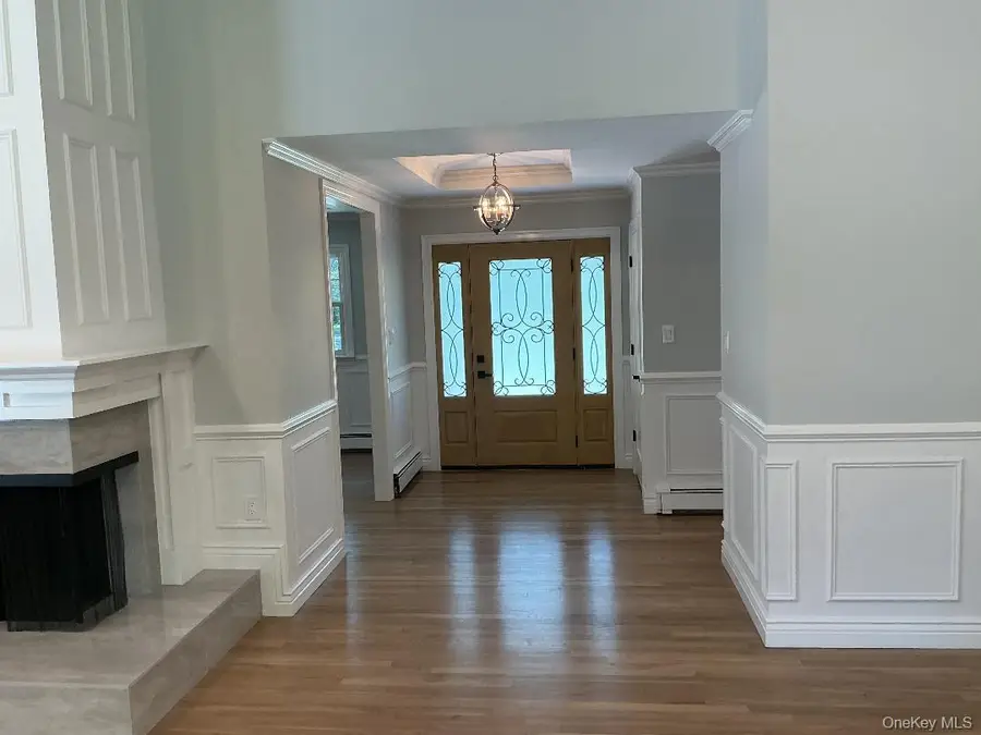 19 Michaels Lane, Old Brookville, NY 11545 - #3
