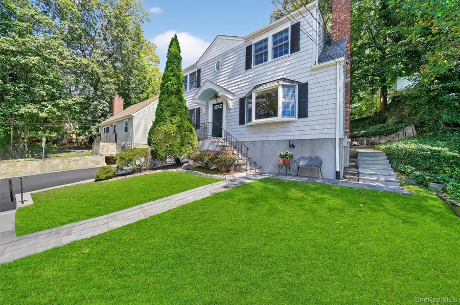 32 Custis Avenue, White Plains, NY 10603 - Image #3