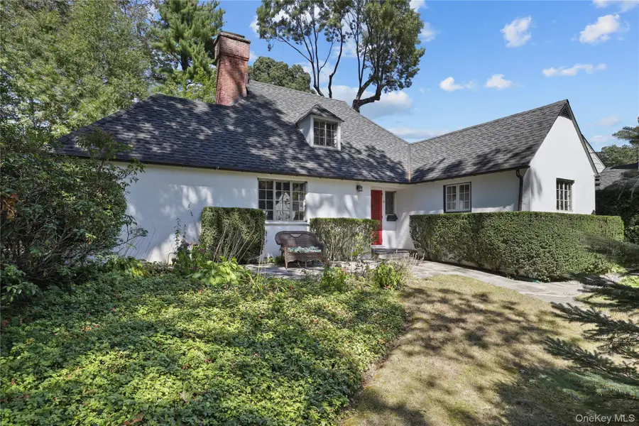 11 aka 15 Bobolink Road, Yonkers, NY 10701 - Image #2