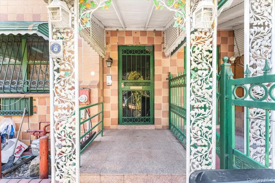 1475 Crotona Place, Bronx, NY 10456 - #3