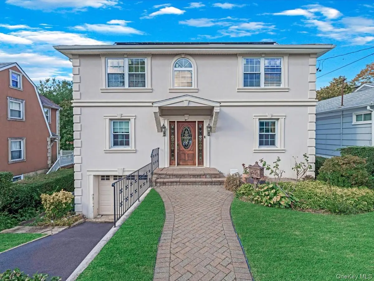 33 Berkshire Road, Yonkers, NY 10710 - Image #1