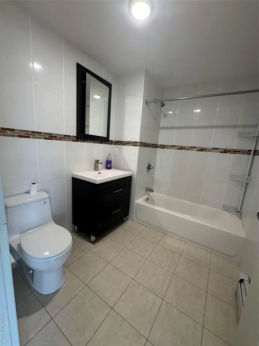 138-12 Northern Boulevard #5D, Flushing, NY 11354 - Image #2