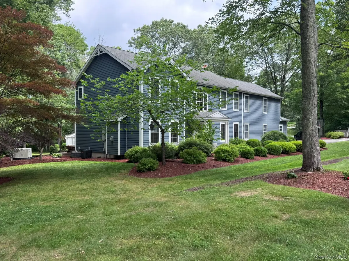 31 Farm Lake Court, Carmel, NY 10512 - Image #1