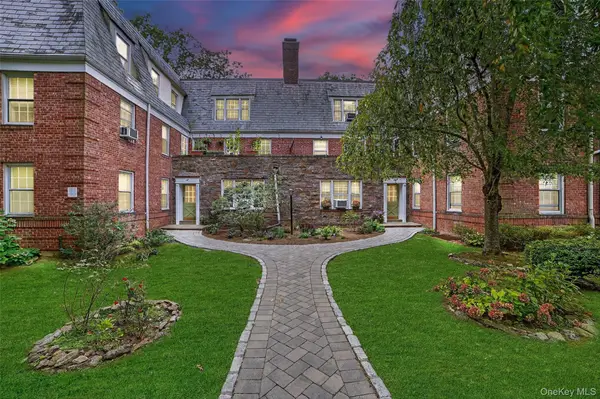 64 Pinewood Road #TB, Hartsdale, NY 10530