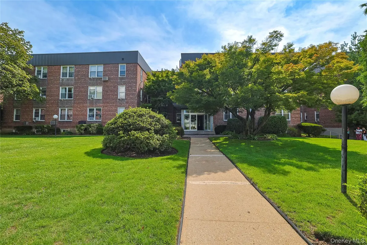 530 Dubois Avenue #1B, Valley Stream, NY 11581 - #1