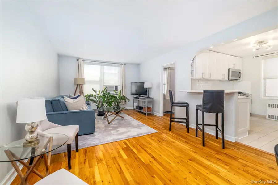 530 Dubois Avenue #1B, Valley Stream, NY 11581 - #2