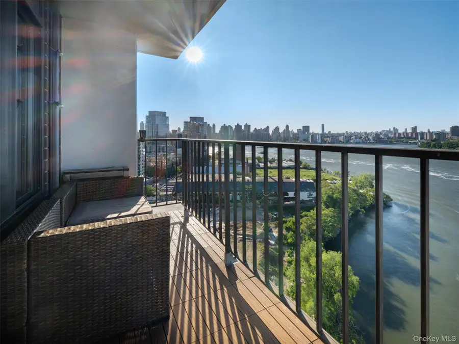 25-40 Shore Boulevard #17K., Astoria, NY 11102 - Image #2