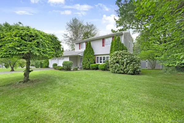 2 Mohican Road, Newburgh, NY 12550