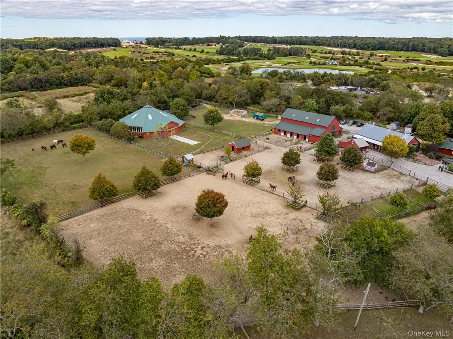 2746 Sound Avenue, Riverhead, NY 11901 - Image #3