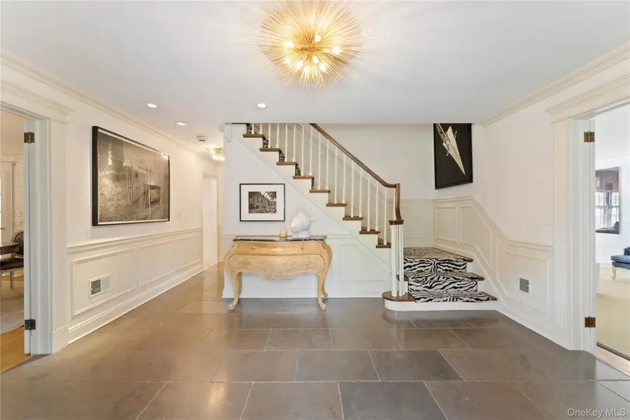 24 Cayuga Road, Scarsdale, NY 10583 - #3