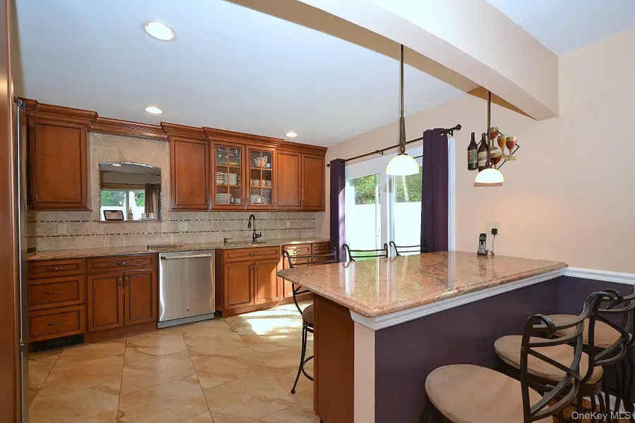 11 Barkley Lane, Nesconset, NY 11767 - Image #3