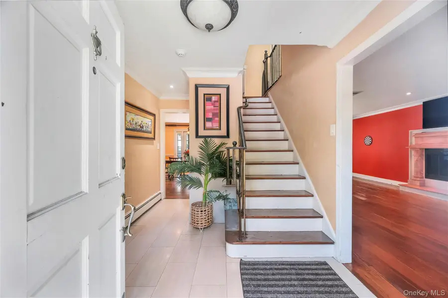 257 Berry Hill Road, Syosset, NY 11791 - Image #3