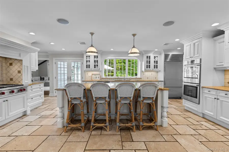 3 Round Hill Place, Chappaqua, NY 10514 - Image #3