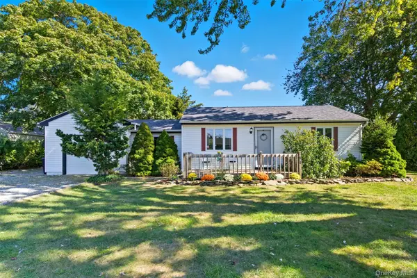 290 5th Street, East Northport, NY 11731