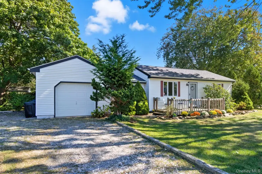 290 5th Street, East Northport, NY 11731 - #2