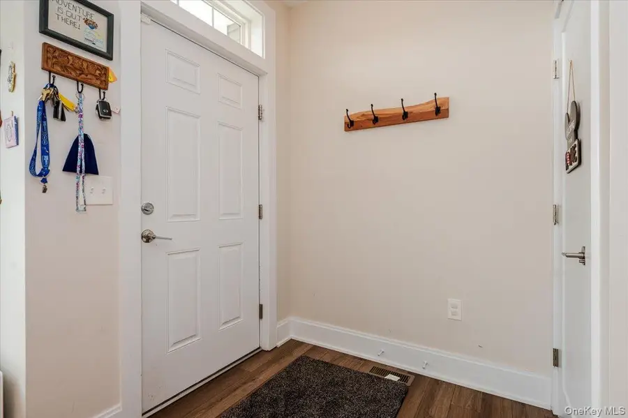 206 White Rose Lane #206, East Meadow, NY 11554 - Image #3