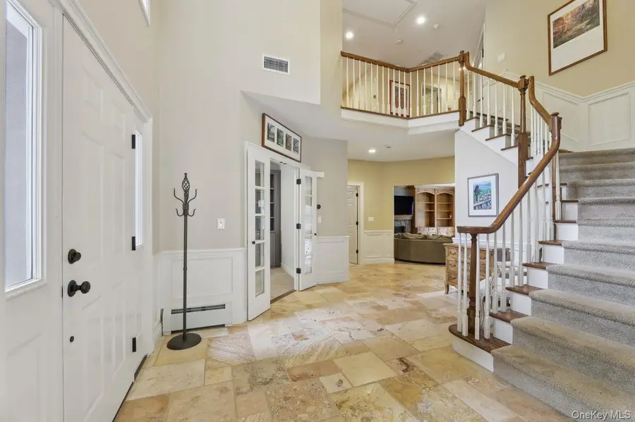 39 Oxford Drive, Montebello, NY 10901 - Image #3