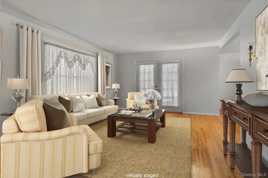 8 Jacqueline Drive, Manorville, NY 11949 - #3