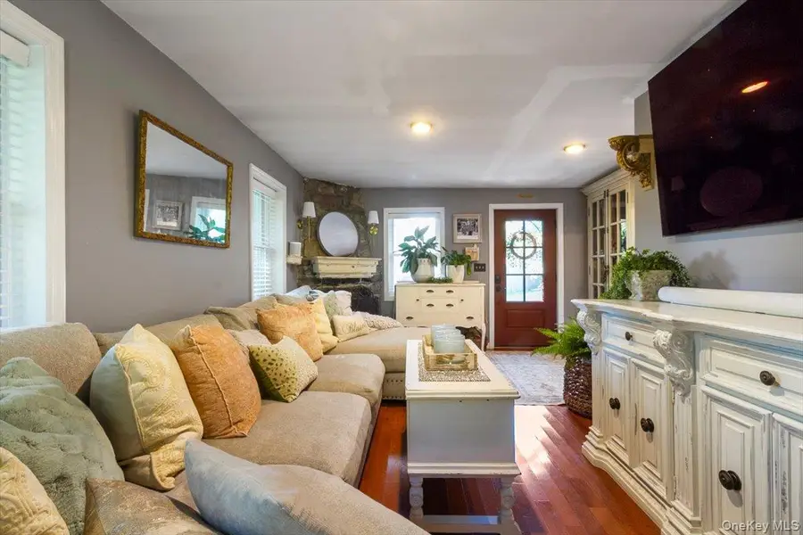 12 Philipse Road, Carmel, NY 10512 - Image #3