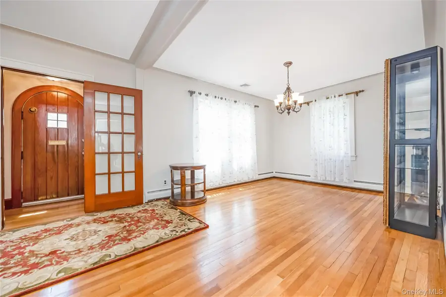 83 Village Line Road, Babylon, NY 11702 - #3