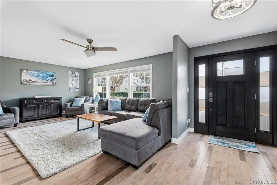 67 Thoreau Court, Yorktown Heights, NY 10598 - Image #2