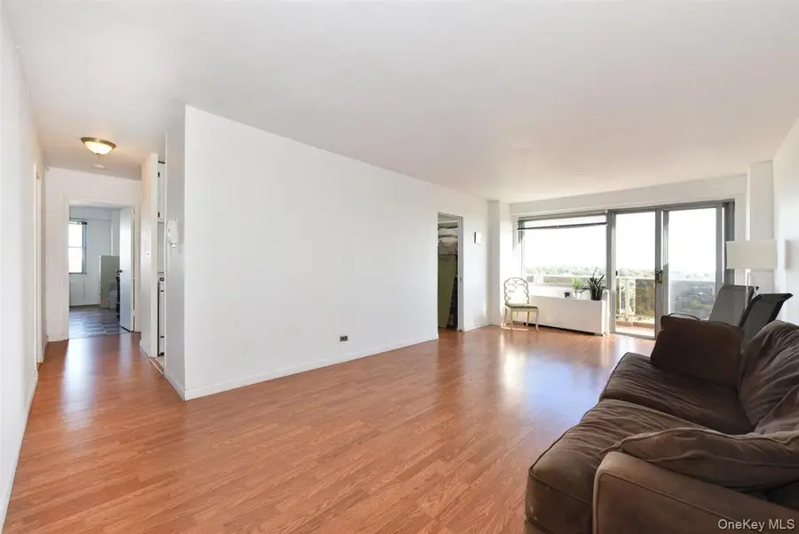 175-20 Wexford Terrace #16L, Jamaica, NY 11432 - Image #3