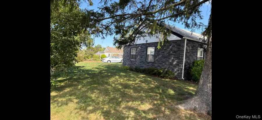 7 Pilot Street, Hempstead, NY 11550 - Image #2