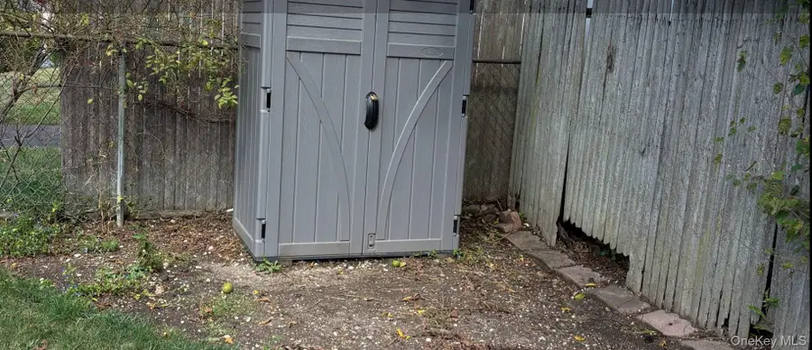 7 Pilot Street, Hempstead, NY 11550 - Image #3