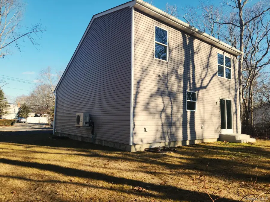 516 Neighborhood Road, Shirley, NY 11967 - Image #2