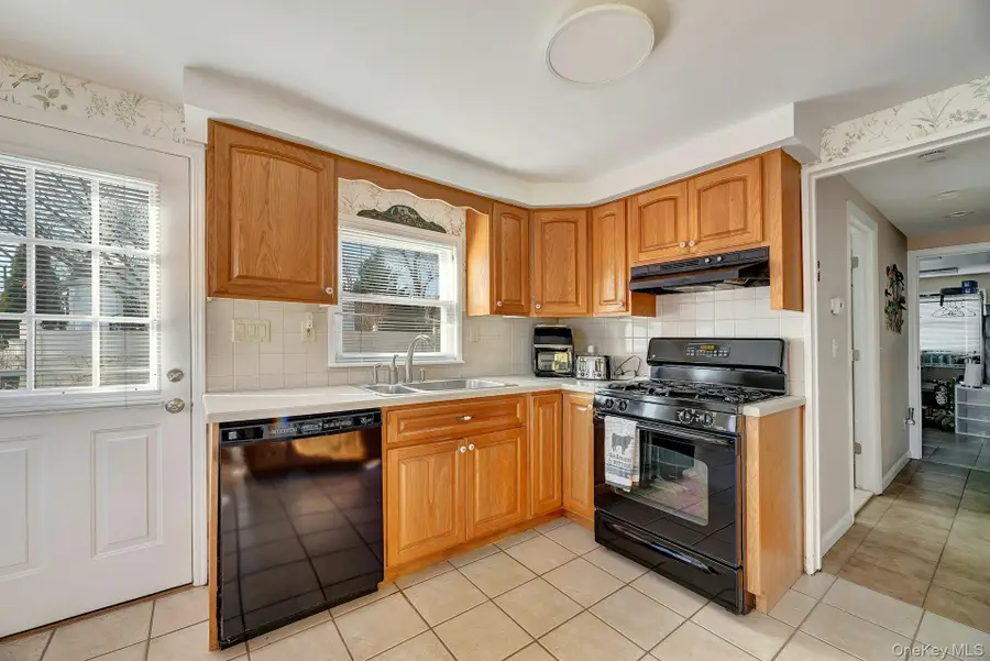 167 Grove Street, Port Jefferson Station, NY 11776 - #3