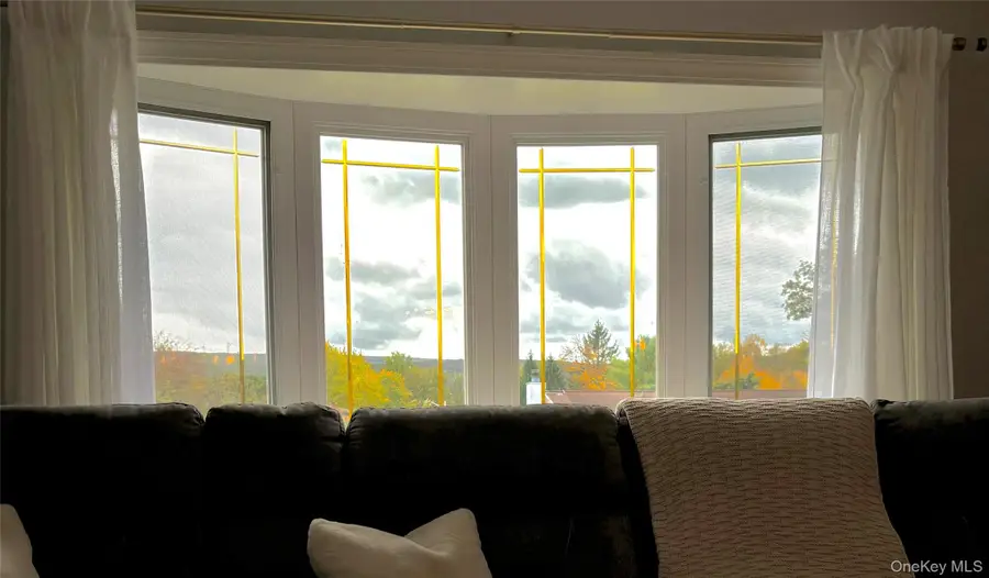 15 Congress Drive, Washingtonville, NY 10992 - Image #3