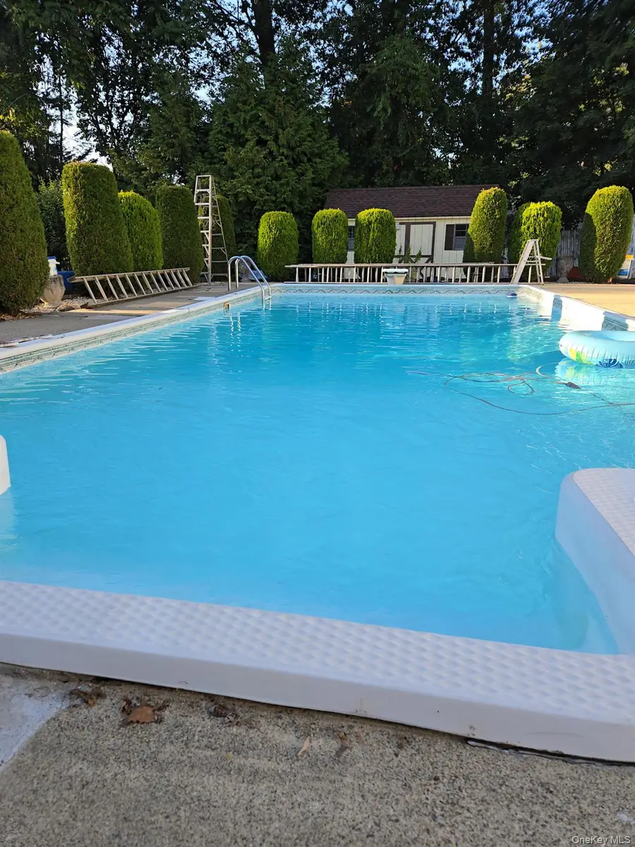 10 Cottage Avenue, Nanuet, NY 10954 - Image #2