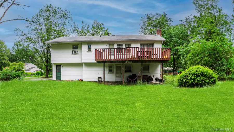 5 Catalpa Court, Bardonia, NY 10954 - Image #2