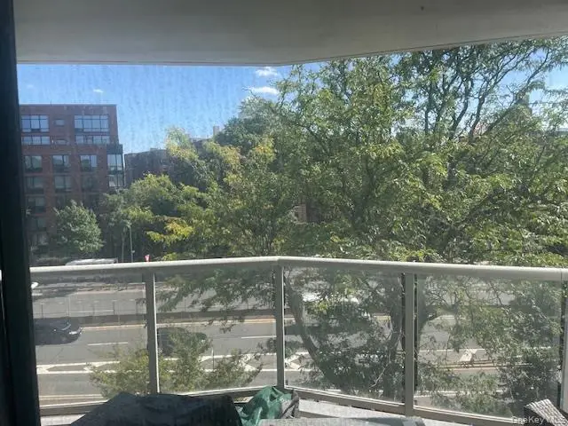 3333 Henry Hudson Parkway #5T, Bronx, NY 10463 - Image #2
